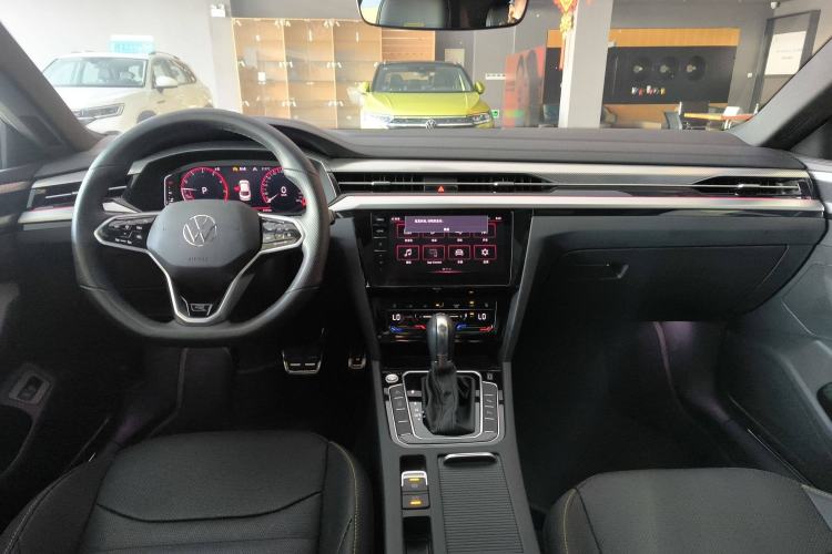 Used Volkswagen FAW-Volkswagen CC 2024 380TSI Striking Edition
