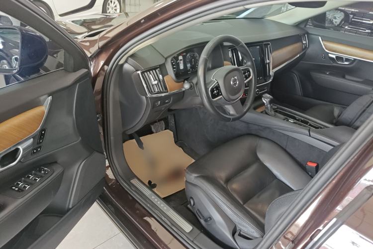 Used Volvo S90 2018 T5 Zhiya Edition
