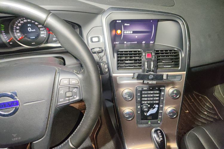 Used Volvo XC60 2017 T5 Smart Upgrade Edition
