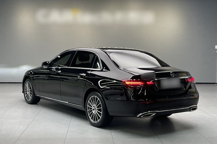 Used Mercedes-Benz E-Class 2022 E 260 L
