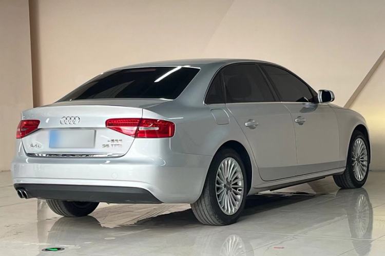 Used Audi A4L 2015 35 TFSI Automatic Comfort Model
