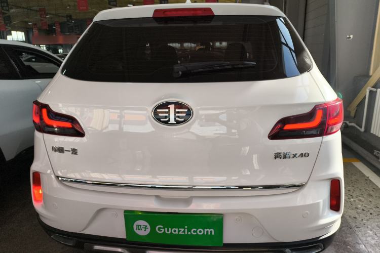 Used Bestune X40 2019 1.6L Automatic Luxury Version China V Emission Standard
