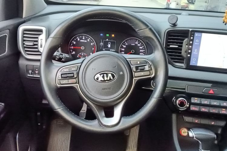 Used Kia KX5 2016 2.0L Automatic 2WD GLS
