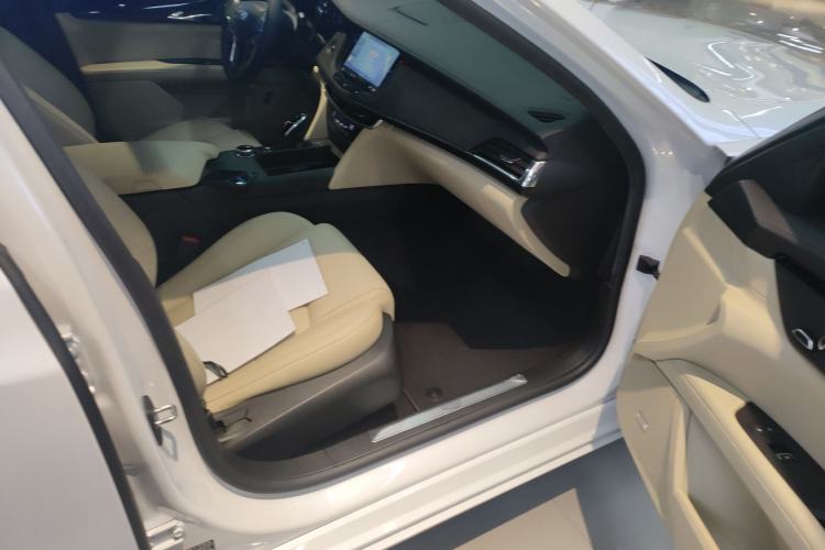 Used Cadillac CT6 2021 28T Fashion Edition