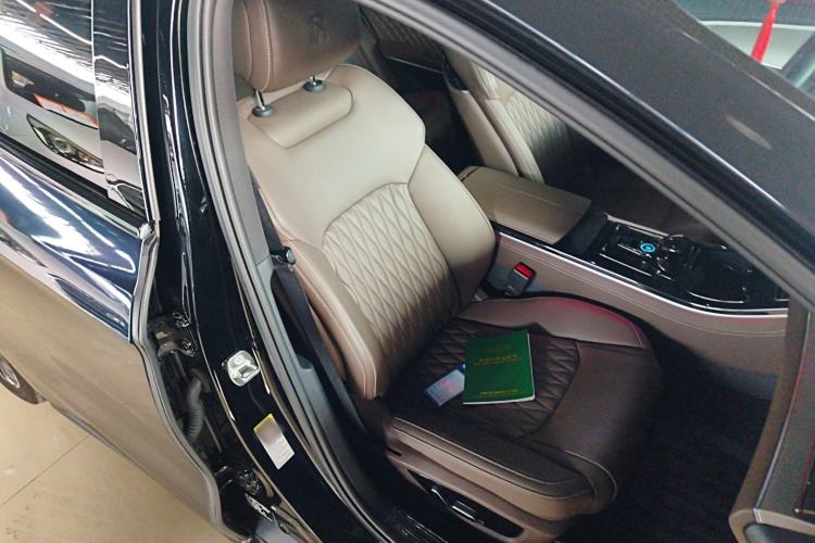 Used BYD Han 2023 EV Champion Edition 605KM Front-Drive Premium Model