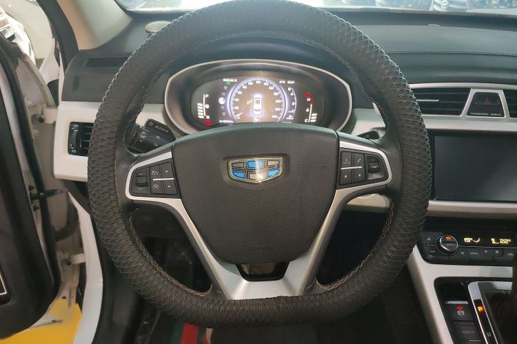 Used Geely Auto Emgrand X7 Sport 2018 1.8TD Automatic Two-Wheel Drive Smart Connect 4G Internet Edition