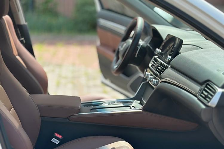 Used Honda Inspire 2019 Rui·Hybrid 2.0L Jing Shang Edition China VI
