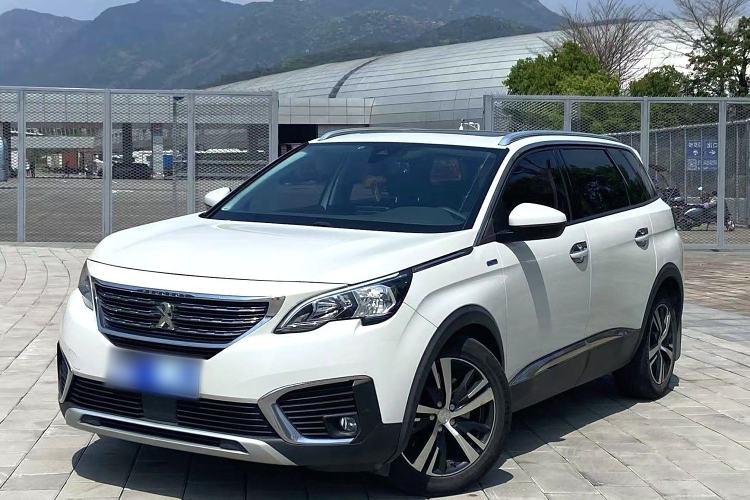 Used Peugeot 5008 2017 380THP 7-Seater Elite Edition
