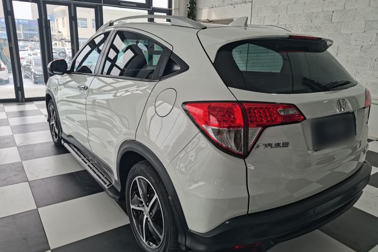 Used Honda Vezel 2020 1.5L CVT Pioneer Edition