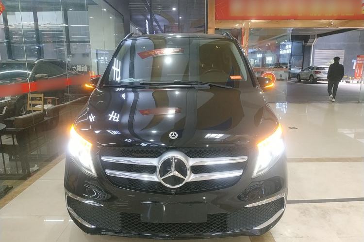 Used Mercedes-Benz V-Class 2022 V 260 L Long Wheelbase Prestige Edition
