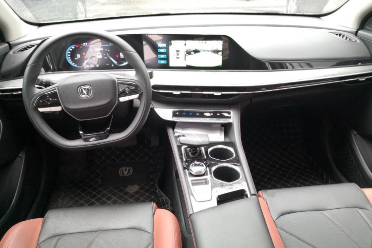 Used Changan Eado 2022 PLUS Blue Whale NE 1.4T GDI DCT Prestige Edition