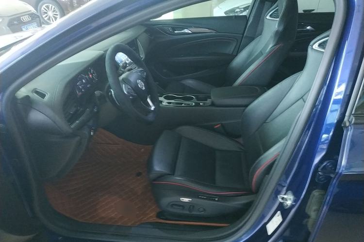 Used Buick Regal 2020 GS 28T Prestige Model
