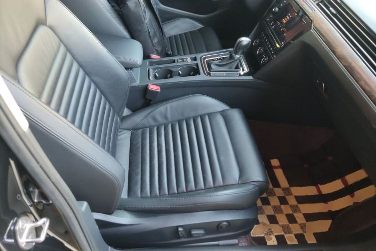 Used Volkswagen Magotan 2019 330TSI DSG Luxury Model China V Standard
