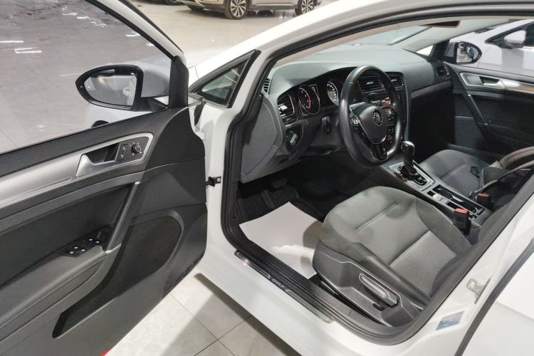 Used Volkswagen Golf 2019 280TSI DSG Comfort Version China V Standard
