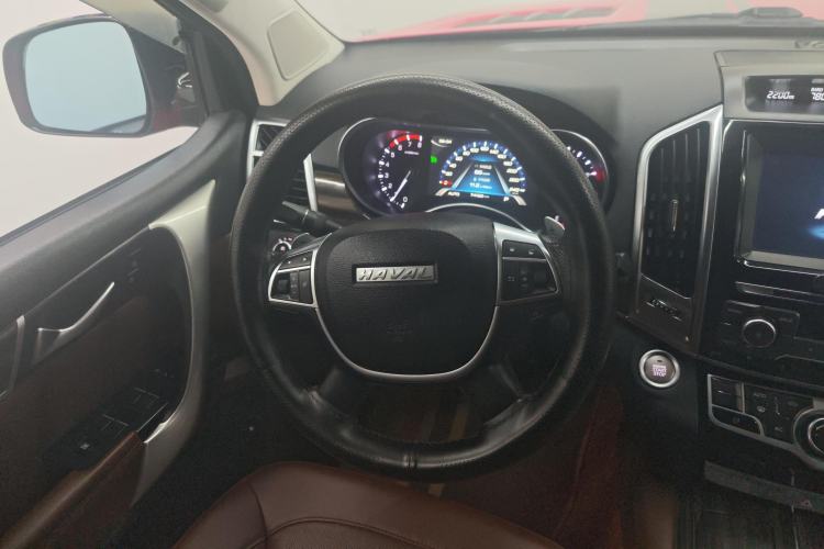 Used Haval H9 2017 2.0T Gasoline 4x4 Luxury 7-Seater
