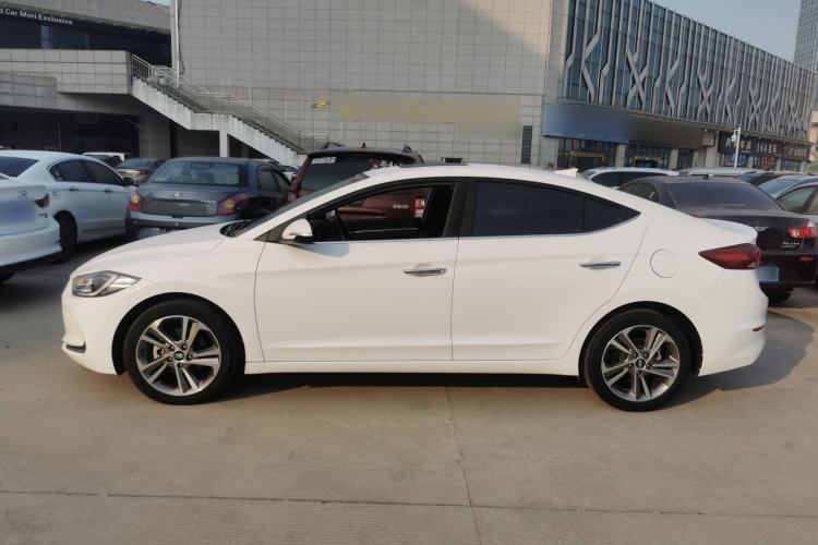 Used Hyundai Elantra 2016 1.6L Automatic ZhiXuan – Elite Version