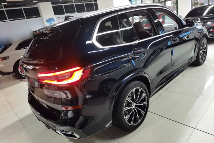 Used BMW X5 2021 xDrive30i M Sport Package
