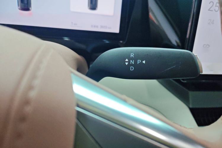 Used BYD Xia 2025 DM-i 1.5T 180km Excellence Model
