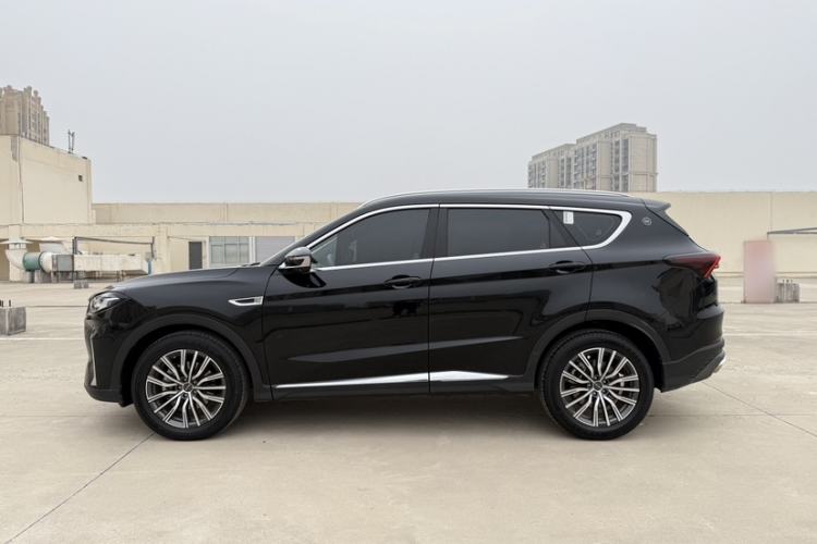 Used JETOUR X70 PLUS 2023 1.6T DCT Stronger 5-Seater
