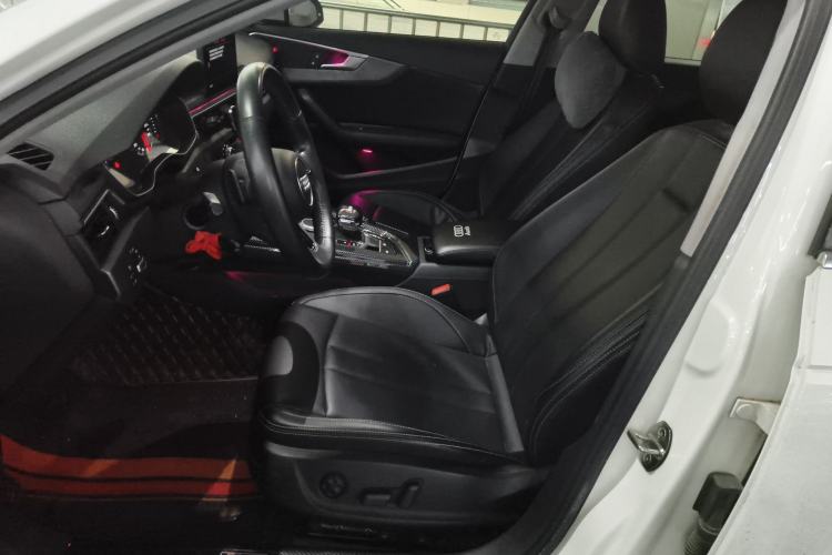 Used Audi A4L 2019 40 TFSI Ambition China VI