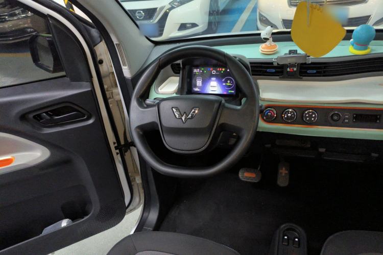 Used Wuling Hongguang MINIEV 2021 Macaron Premium Model – Lithium-NMC