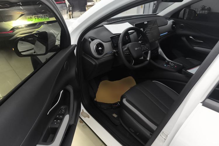 Used BYD Sealion 05 DM-i 2025 DM-i Smart Drive 115KM Flagship Model
