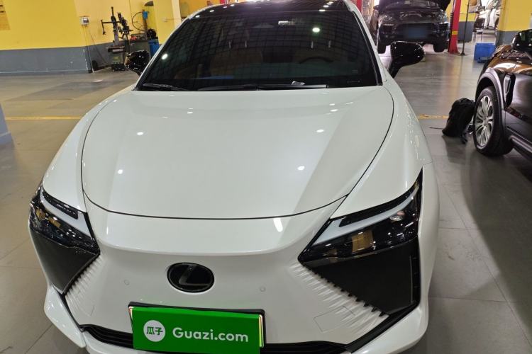 Used Lexus RZ 2023 450e All-Wheel Drive Luxury Edition
