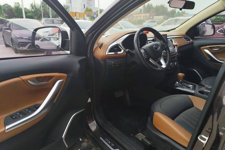 Used Soueast DX7 2017 1.5T Automatic Luxury Model
