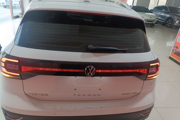 Used Volkswagen Tacqua 2021 200TSI DSG JoyConnect Edition