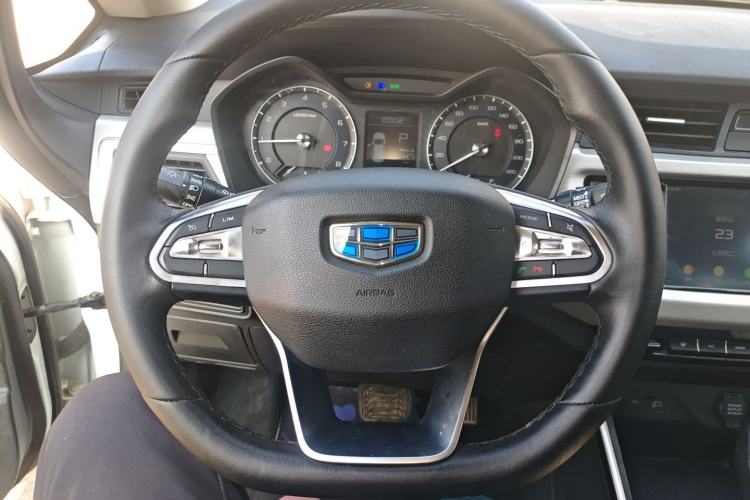 Used Geely Auto Vision X3 2019 Upgraded Model 1.5L CVT Elite Version
