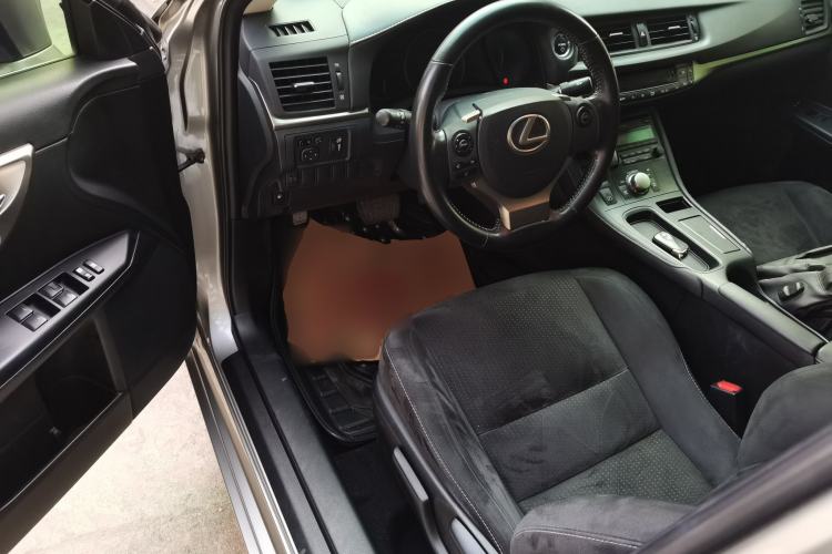 Used Lexus CT 2014 CT200h Elite Edition Monochrome
