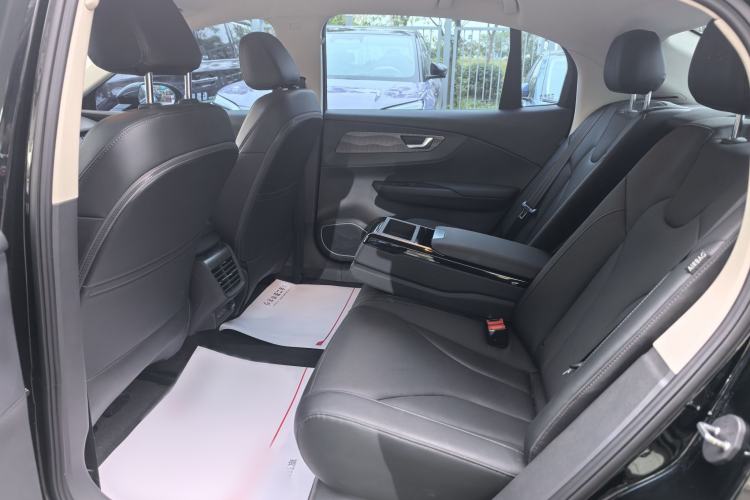 Used Hongqi E-QM5 2023 Revised Version Basic Travel Edition
