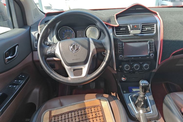 Used FORTHING SX6 2016 1.6L Manual Premium Edition
