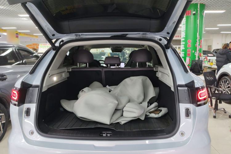 Used Leapmotor C11 2024 All-Electric 580 Luxury Edition
