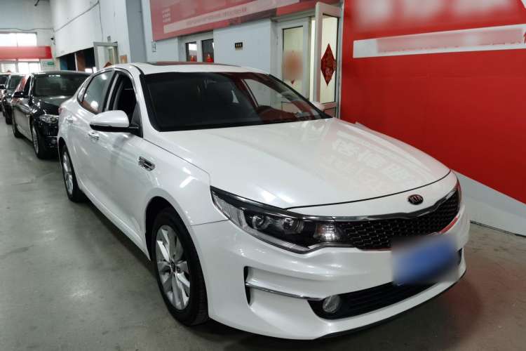 Used Kia K5 2016 2.0L Automatic GLS
