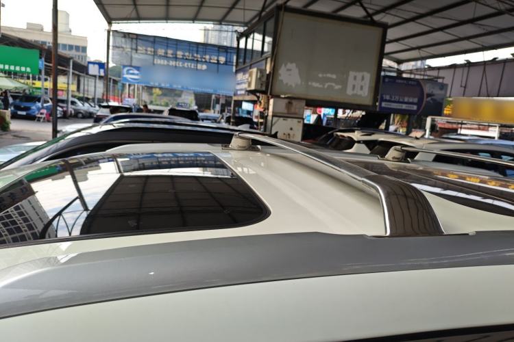 Used Infiniti QX60 2018 2.5 S/C Hybrid Two-Wheel-Drive Excellence Edition China VI Standard
