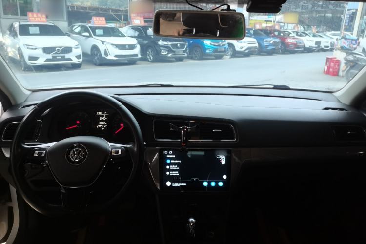 Used Volkswagen Lavida 2017 1.6L Automatic Fashion Edition
