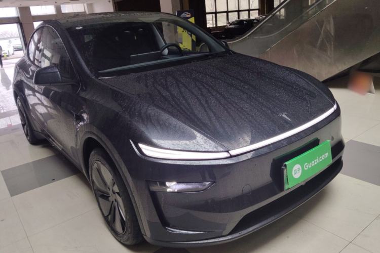 Used Tesla Model Y 2025 Rear-Wheel-Drive Version