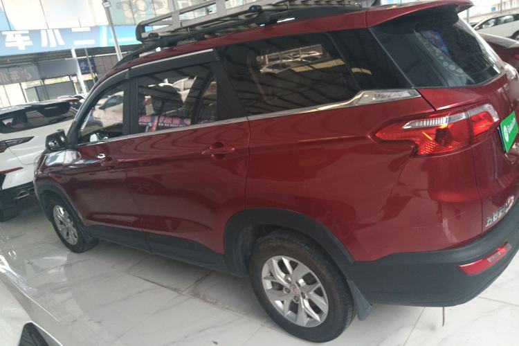 Used Wuling Hongguang S3 2019 1.5L Manual Comfort Model China VI Standard
