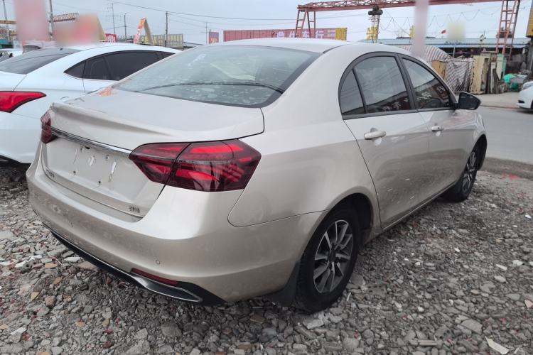 Used Geely Auto Emgrand 2019 Leading Edition 1.5L Manual Luxury Model China VI Standard