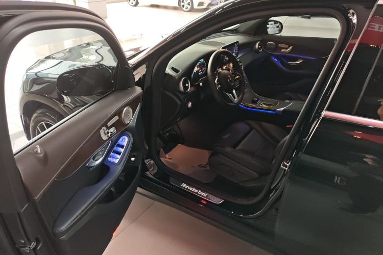 Used Mercedes-Benz GLC 2022 Second Facelift GLC 260 L 4MATIC Luxury Edition
