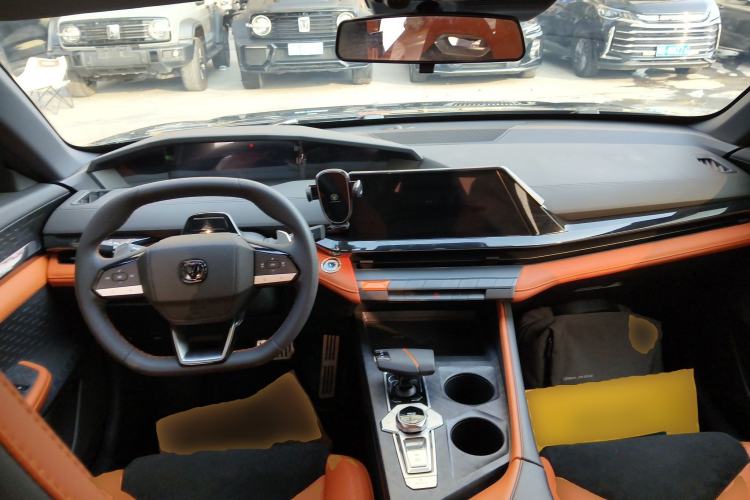 Used Changan UNI-V 2023 1.5T Sport Edition
