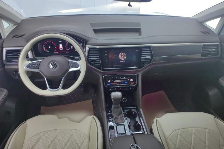 Used Volkswagen Viloran 2020 330TSI Business Edition
