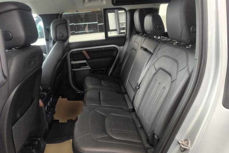 Used Land Rover Defender 2022 110 P400 Dark Edition