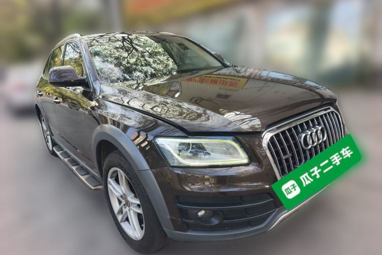 Used Audi Q5 2018 Collector's Edition 40 TFSI Technology Model