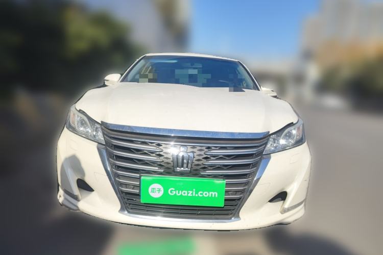 Used Toyota Crown 2015 2.0T Fashion Edition
