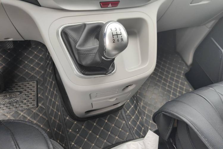 Used  M3 2025 PLUS 1.8L Manual Classic Edition 7 Seats
