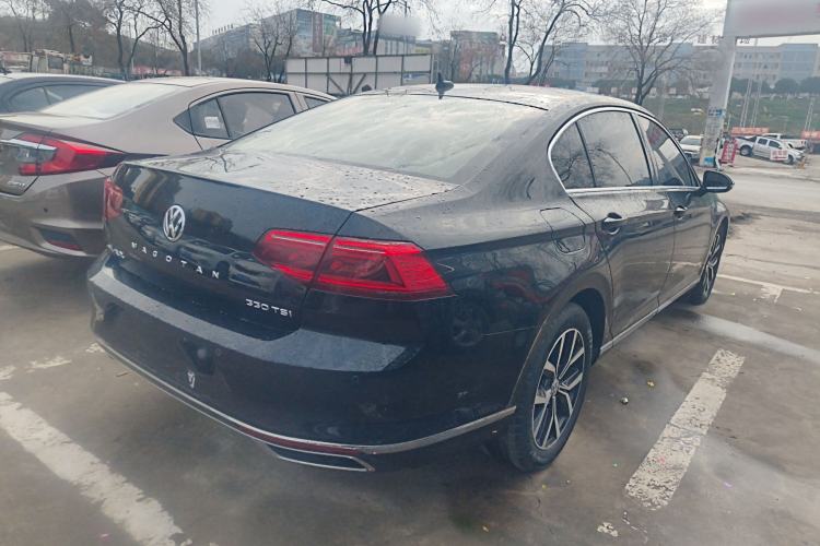 Used Volkswagen Magotan 2020 330TSI DSG Leading Model
