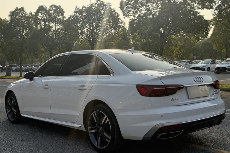 Used Audi A4L 2022 40 TFSI Fashion Dynamic Model