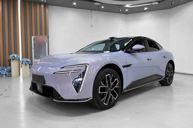 Used Avatr 06 2025 Max All-Electric Version